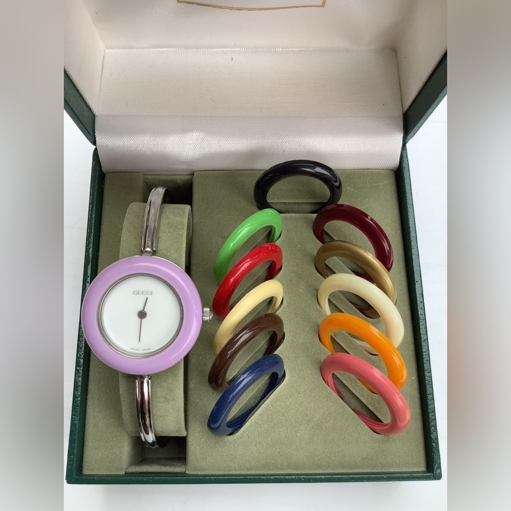 Gucci Women's Interchangeable Bezel Bangle Watch set💗 - Picture 4 of 11